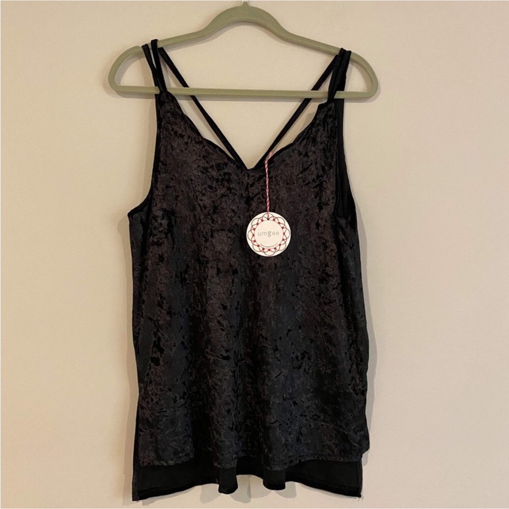 Umgee Crushed Velvet Black Camisole Tank Top Size Large